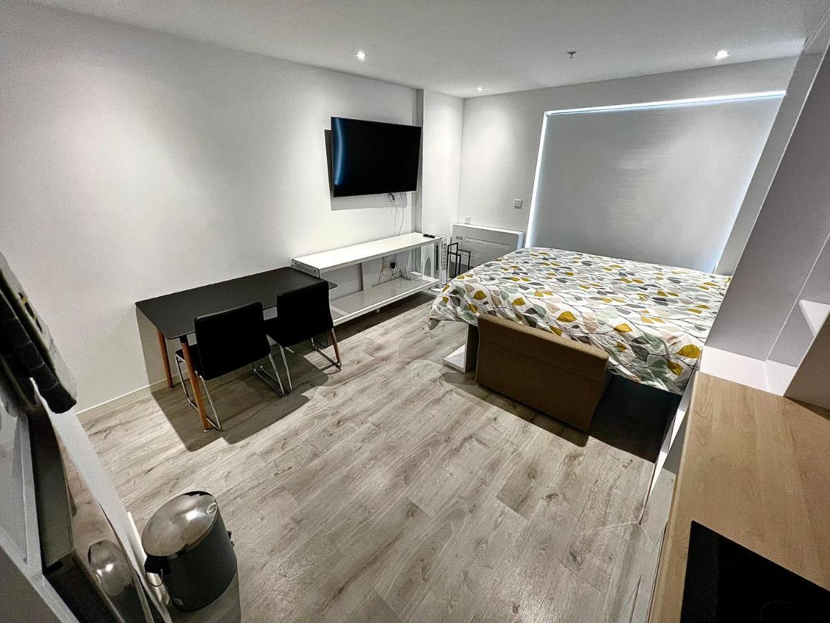 Modern Studio Apartment In Gibraltar - The Hub Ngoại thất bức ảnh