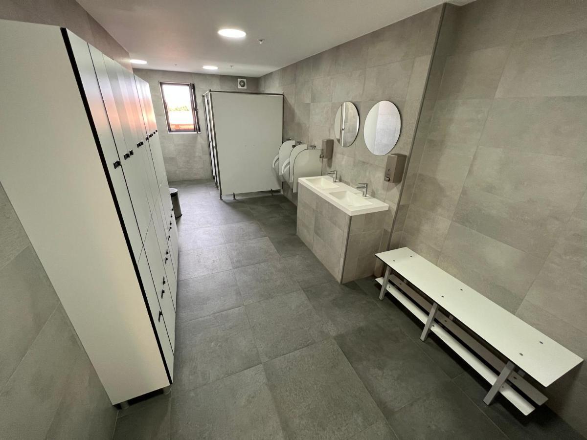 Modern Studio Apartment In Gibraltar - The Hub Ngoại thất bức ảnh